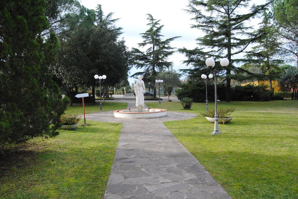 Hotel Vedute Fucecchio Exterior photo