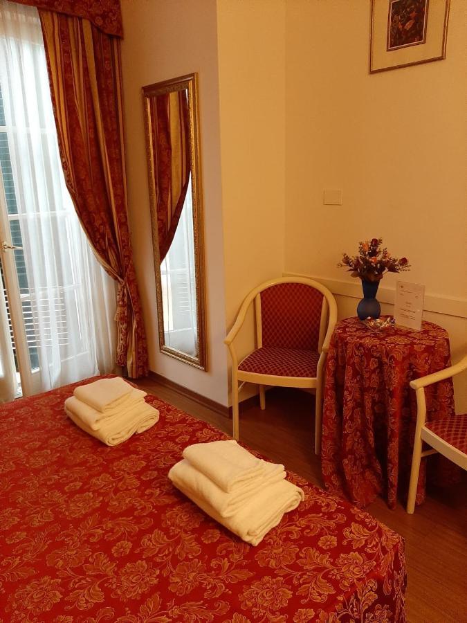 Hotel Vedute Fucecchio Exterior photo